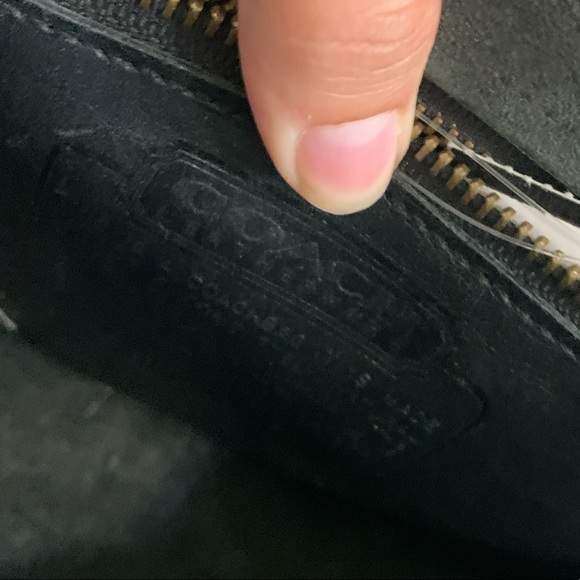 COACH vintage black leather purse - Picture 7 of 8